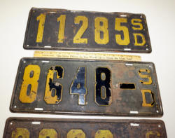 687-2