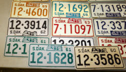 836-4