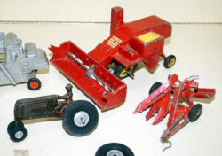 435-3