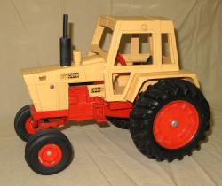 562-4