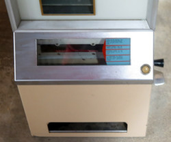 1046-4