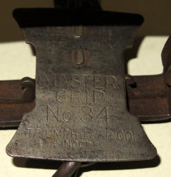 558-2
