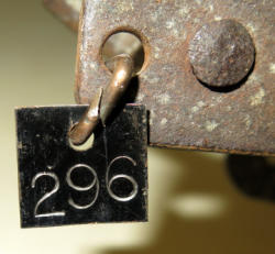 813-3