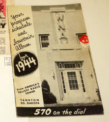 892-4